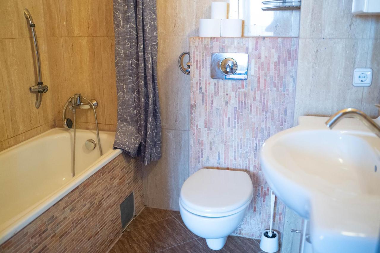 Sxf Gasthof 2*